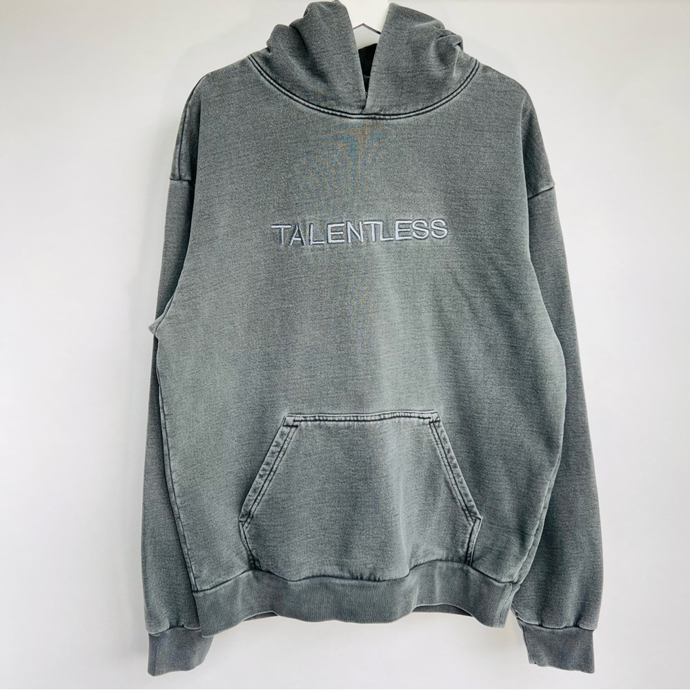 Talentless washed fabric circle embroidery hoodie heavy duty - Picture 3 of 10